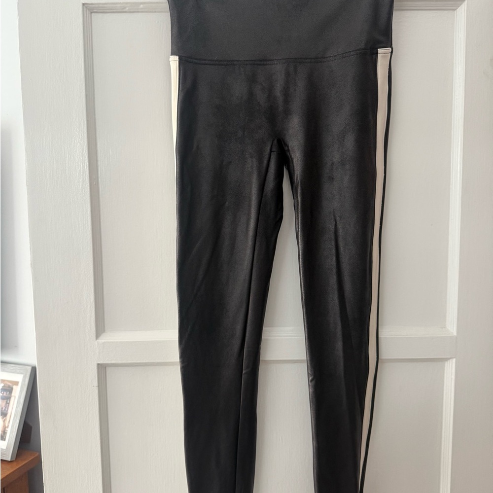 Spanx  Leggings with White Side Stripes